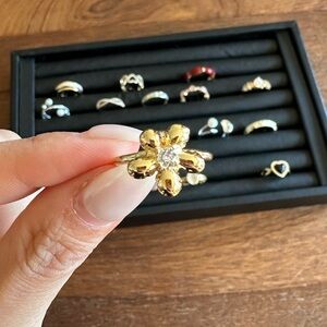 Women’s Gold-Plated Zircon Flower Open Ring Adjustable Elegant Statement Ri